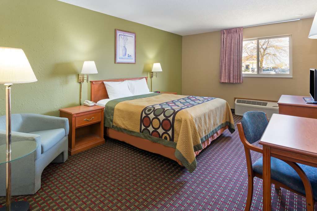 Hotel Super 8 By Wyndham Mendota I-39 Pokoj fotografie